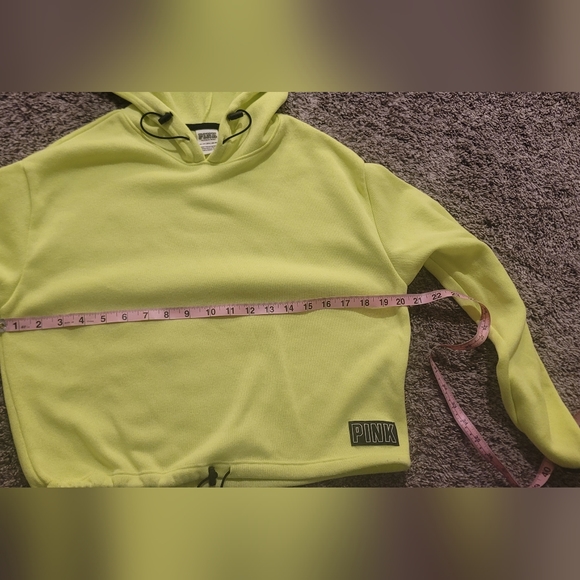 STUNNING VS PINK NEON YELLOW KNIT CROP HOODIE WITH BUNGEE CORDS - Picture 8 of 13